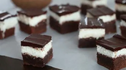 Çikolatalı Hindistan Cevizli Brownie Tarifi