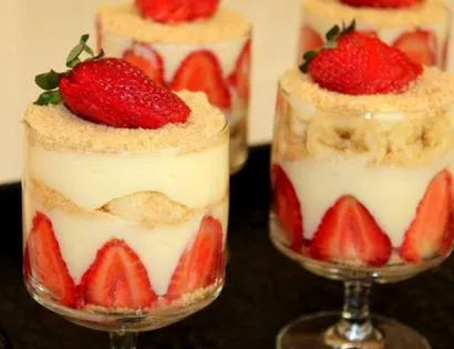 Çilekli Magnolia Puding Tarifi