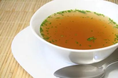 Berrak Konsome Çorbası