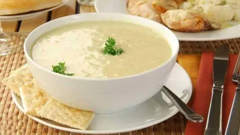 Tavuk Suyu Çorba
