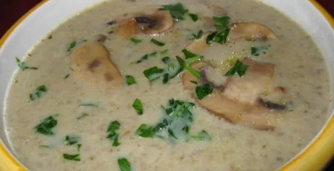 Mantarlı Tavuk Çorbası
