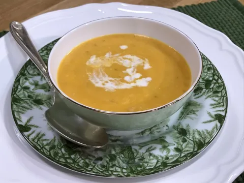 Havuçlu Portakallı Mercimek Çorbası