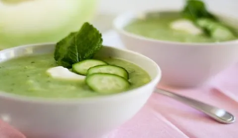 Salatalık Çorbası