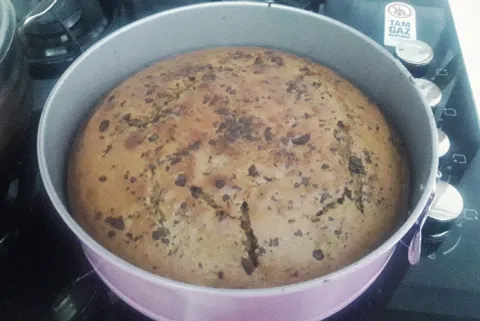 Çikolata Parçacıklı Kek