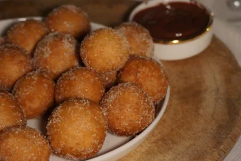 Alman Lokması Quarkballchen