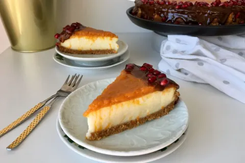Bal Kabağı Soslu Cheesecake