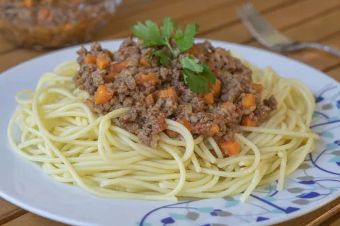 Bolonez Soslu Makarna