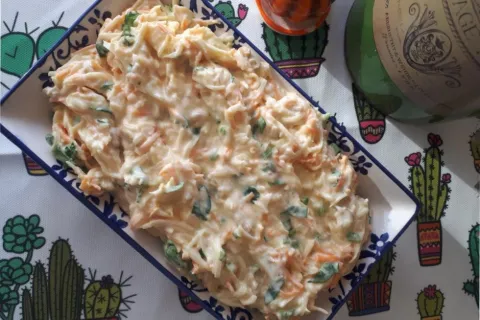 Yoğurtlu Kereviz Salatası