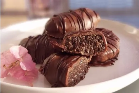 Çikolata Kaplı Brownie