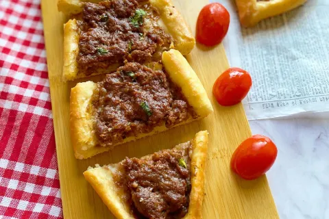 Ev Pidesi