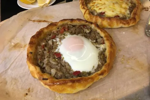 Ev Yapımı Pide