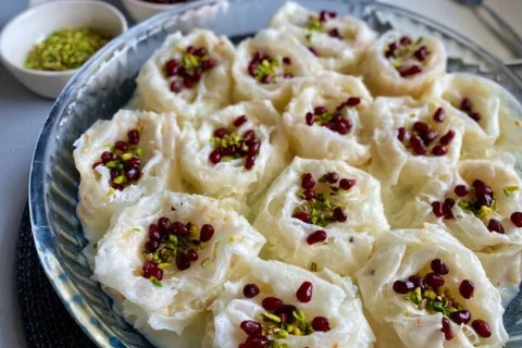 Güllaç Sarması