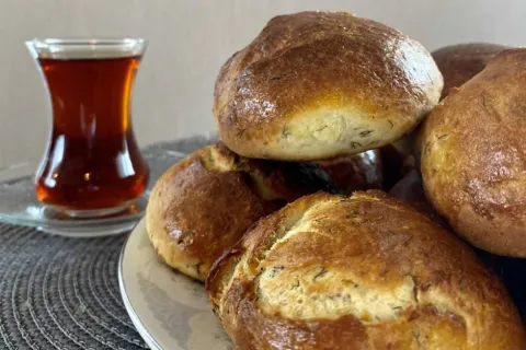 İrmikli Dereotlu Dev Poğaça