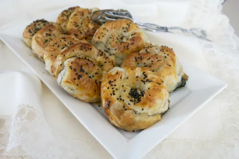 Ispanaklı Çıtır Rulo Börek