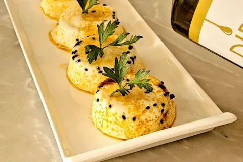 Kahvaltılık Fincanda Yumurta