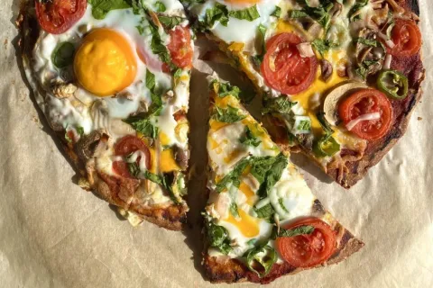 Kahvaltılık İtalyan Pizzası