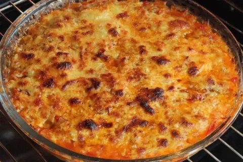 Kaşarlı Soslu Köfte