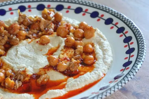 Kavrulmuş Cevizli Humus