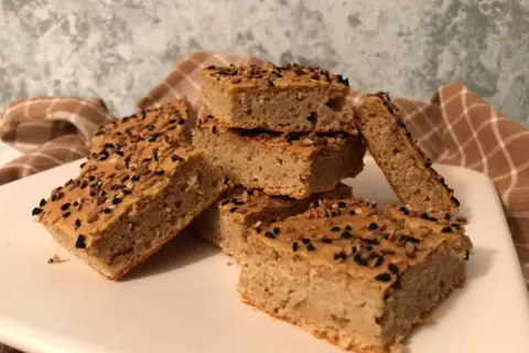 Kırmızı Mercimek Ekmeği