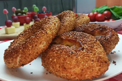 Kolay Gevrek Simit
