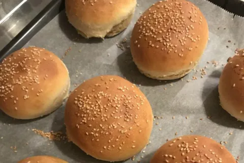 Pratik Hamburger Ekmeği
