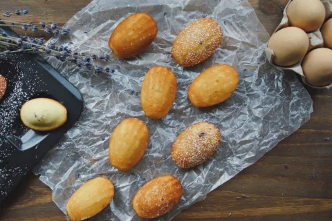 Limonlu Lavantalı Madlen