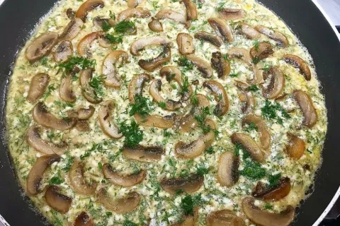 Mantarlı Cevizli Omlet