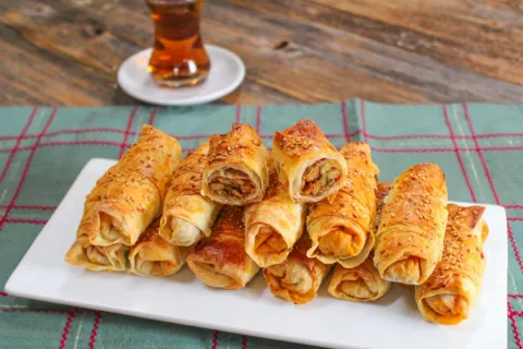 Yeşil Mercimekli Börek