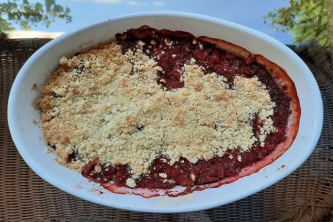 Meyveli Crumble