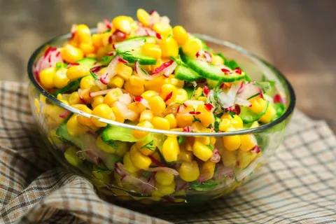Mısırlı Salata