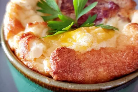 Pastırmalı Yumurta Güveç