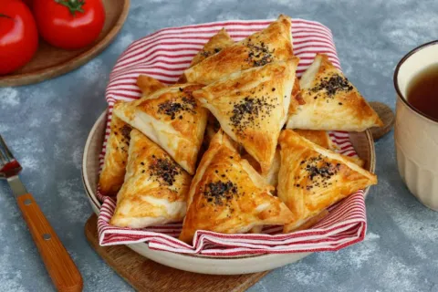 Patatesli Muska Böreği