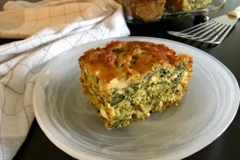 Peynirli Ispanaklı Tuzlu Kek