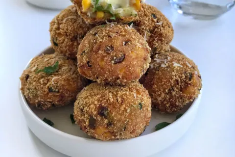Peynirli Toplar