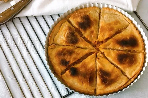 Pırasalı Arnavut Böreği