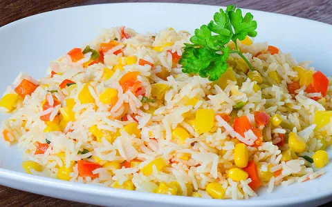 Pirinç Salatası