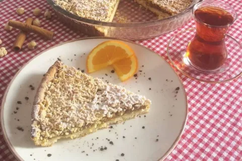 Portakal Aromalı Elmalı Turta