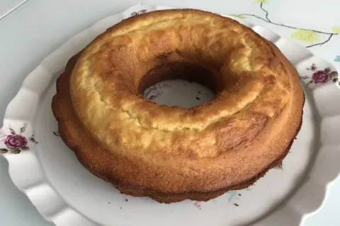 Portakal Aromalı Kek