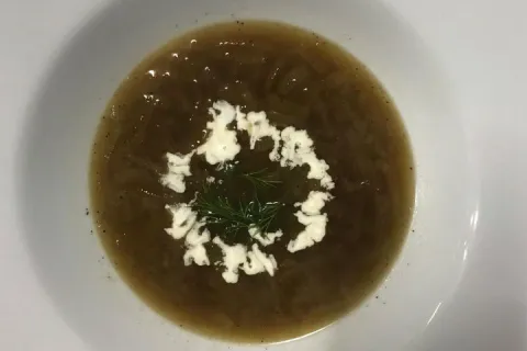 Pratik Soğan Çorbası