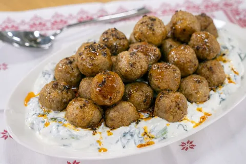 Cacıklı Arap Köftesi