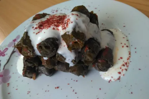 Soslu Yaprak Sarma