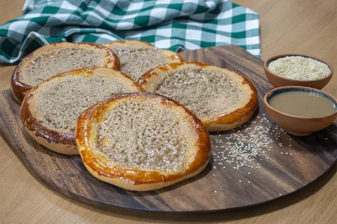 Tahinli Pide