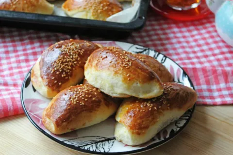 Tam Ölçülü Peynirli Poğaça