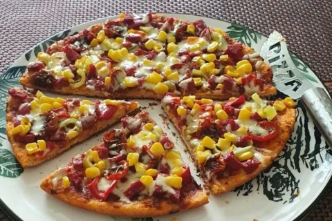 Tava Pizzası