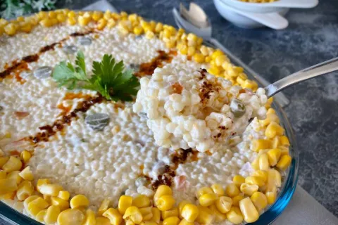 Tavuklu Yoğurtlu Kuskus Salatası
