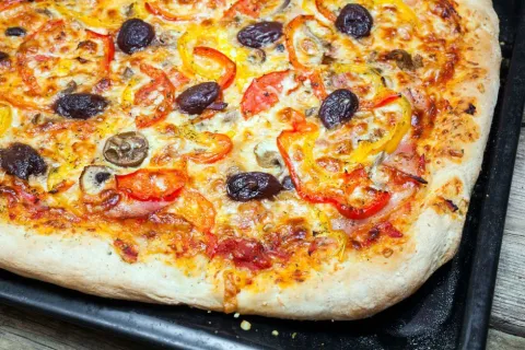 Tepside Karışık Pizza