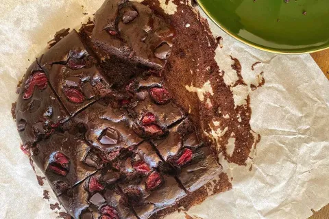 Vişneli Brownie