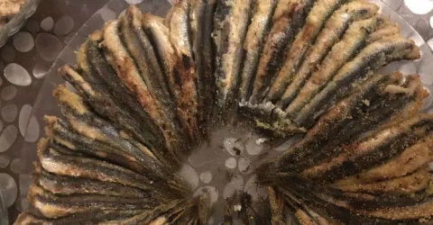 Yağlı Kağıtta Hamsi Tava