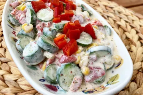 Yoğurtlu Soğuk Salata