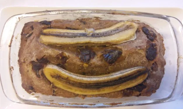 Glutensiz Şekersiz Çikolatalı Muzlu Kek Tarifi tarifi